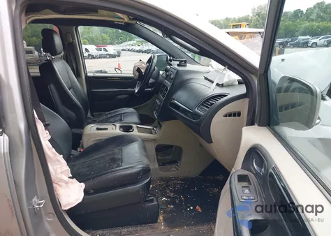 2017 Dodge Grand Caravan Sxt from USA, damaged, VIN 2C4RDGCG6HR562113